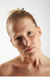 Head Woman White Piercing Slim
